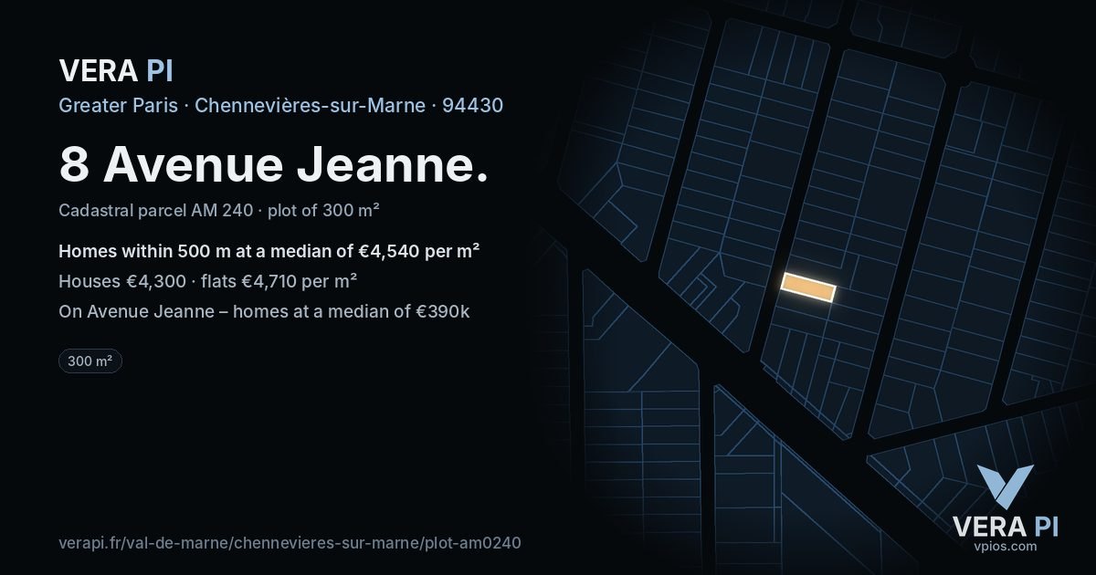 8 Avenue Jeanne, Chennevières-sur-Marne at night – the plot lit, the parcels around coloured by the prices near them