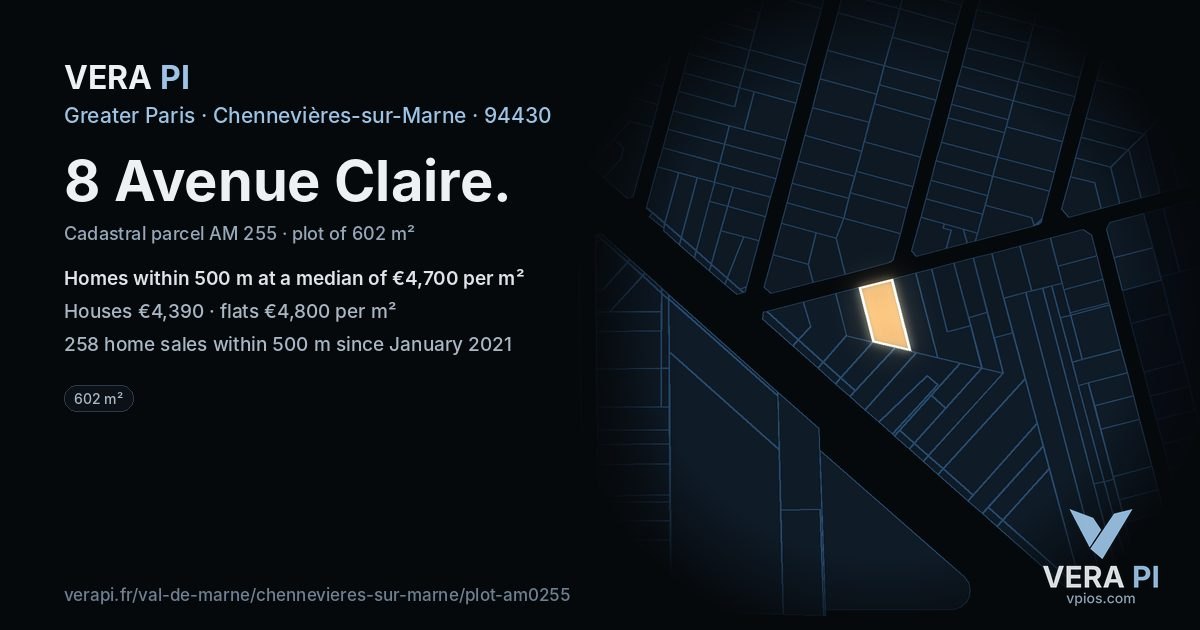 8 Avenue Claire, Chennevières-sur-Marne at night – the plot lit, the parcels around coloured by the prices near them