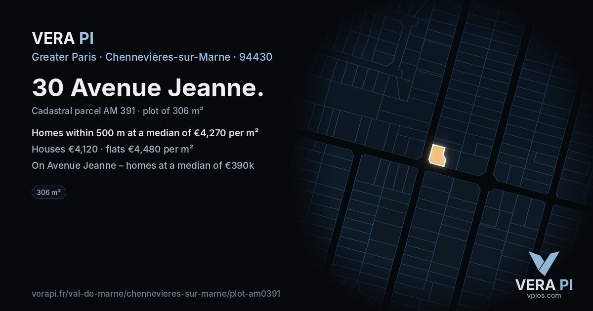 30 Avenue Jeanne, Chennevières-sur-Marne at night – the plot lit, the parcels around coloured by the prices near them