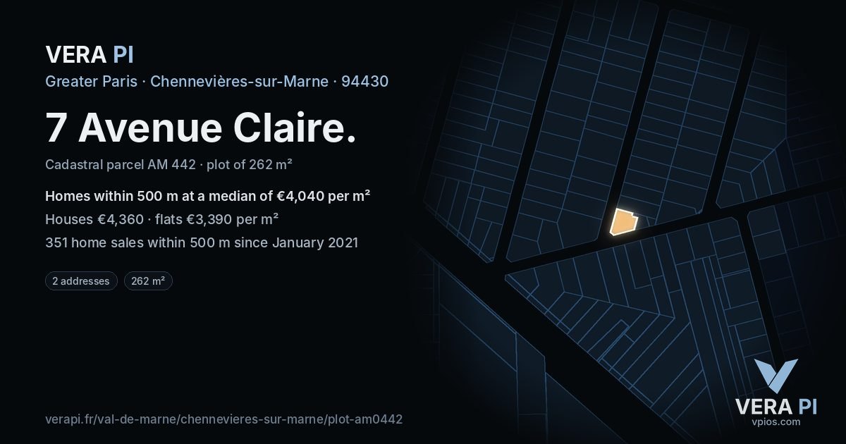 7 Avenue Claire, Chennevières-sur-Marne at night – the plot lit, the parcels around coloured by the prices near them