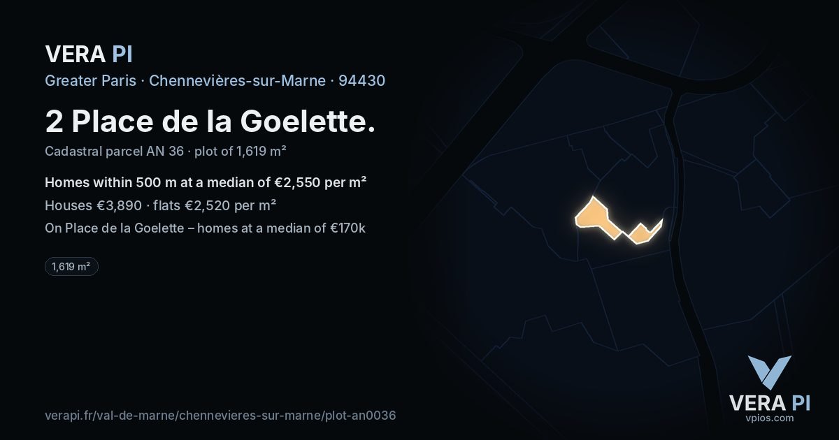 2 Place de la Goelette, Chennevières-sur-Marne at night – the plot lit, the parcels around coloured by the prices near them