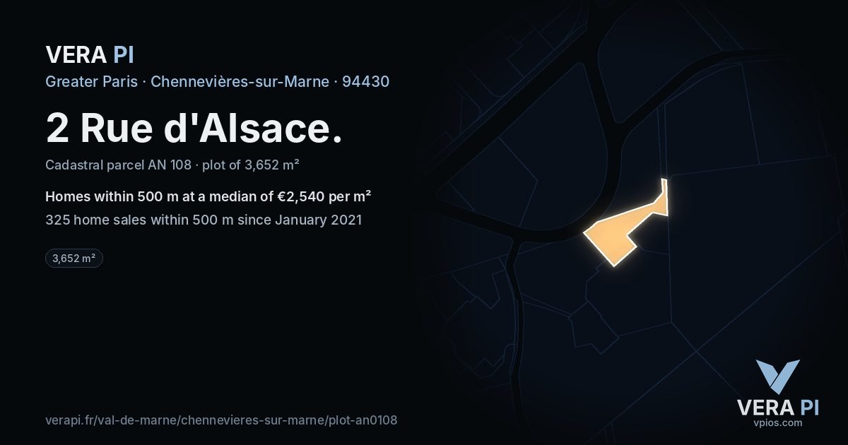 2 Rue d'Alsace, Chennevières-sur-Marne at night – the plot lit, the parcels around coloured by the prices near them