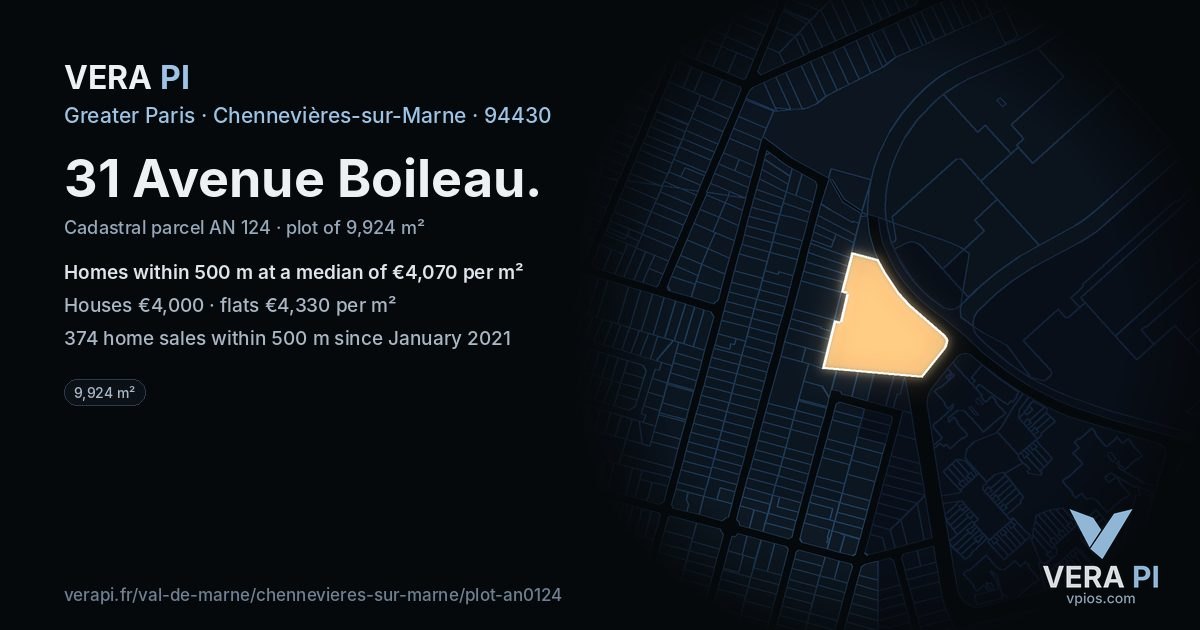 31 Avenue Boileau, Chennevières-sur-Marne at night – the plot lit, the parcels around coloured by the prices near them