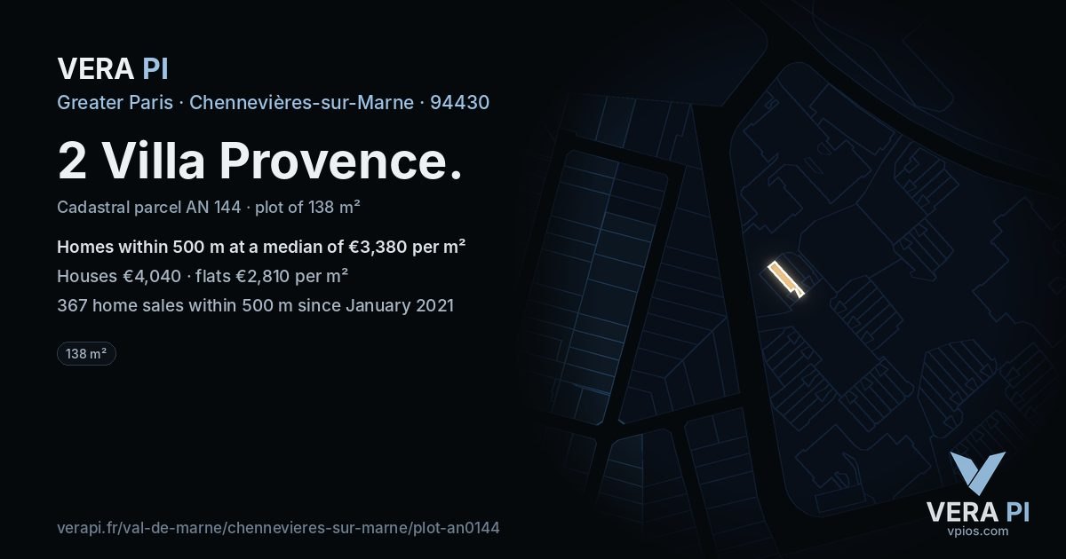 2 Villa Provence, Chennevières-sur-Marne at night – the plot lit, the parcels around coloured by the prices near them