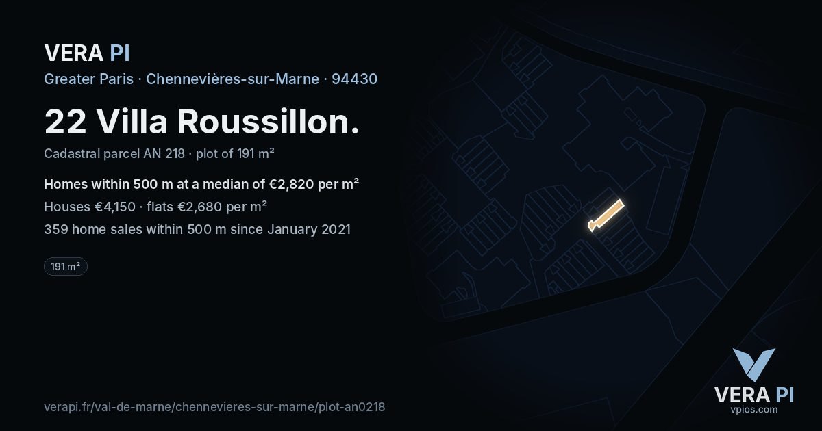22 Villa Roussillon, Chennevières-sur-Marne at night – the plot lit, the parcels around coloured by the prices near them