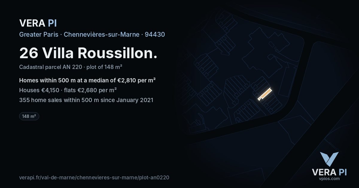 26 Villa Roussillon, Chennevières-sur-Marne at night – the plot lit, the parcels around coloured by the prices near them