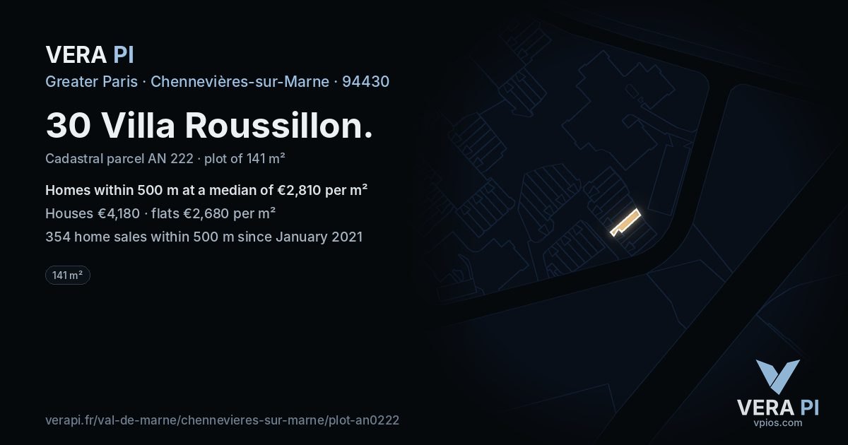 30 Villa Roussillon, Chennevières-sur-Marne at night – the plot lit, the parcels around coloured by the prices near them