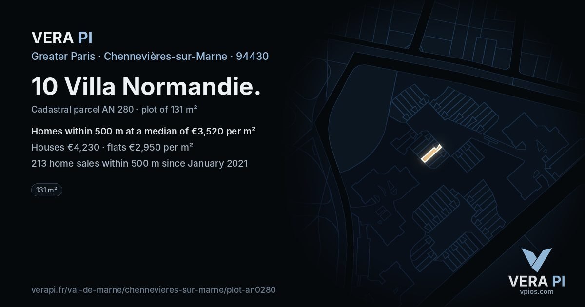 10 Villa Normandie, Chennevières-sur-Marne at night – the plot lit, the parcels around coloured by the prices near them