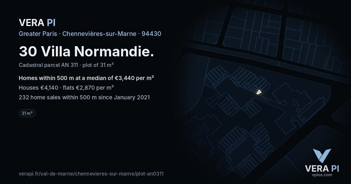30 Villa Normandie, Chennevières-sur-Marne at night – the plot lit, the parcels around coloured by the prices near them