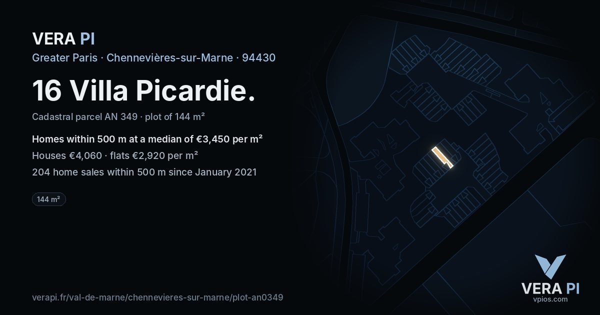16 Villa Picardie, Chennevières-sur-Marne at night – the plot lit, the parcels around coloured by the prices near them