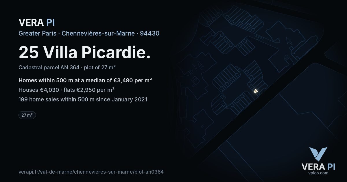 25 Villa Picardie, Chennevières-sur-Marne at night – the plot lit, the parcels around coloured by the prices near them