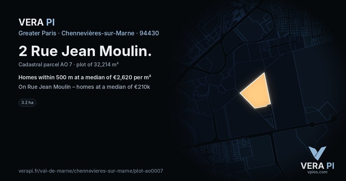 2 Rue Jean Moulin, Chennevières-sur-Marne at night – the plot lit, the parcels around coloured by the prices near them