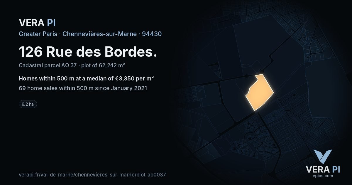 126 Rue des Bordes, Chennevières-sur-Marne at night – the plot lit, the parcels around coloured by the prices near them
