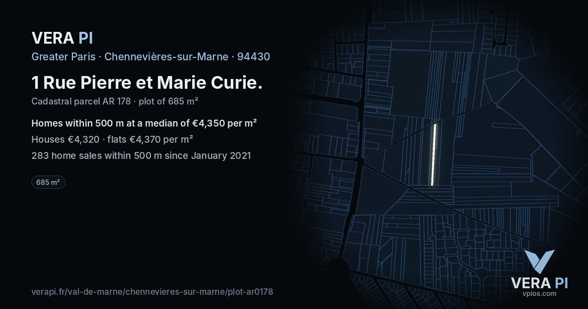 1 Rue Pierre et Marie Curie, Chennevières-sur-Marne at night – the plot lit, the parcels around coloured by the prices near them