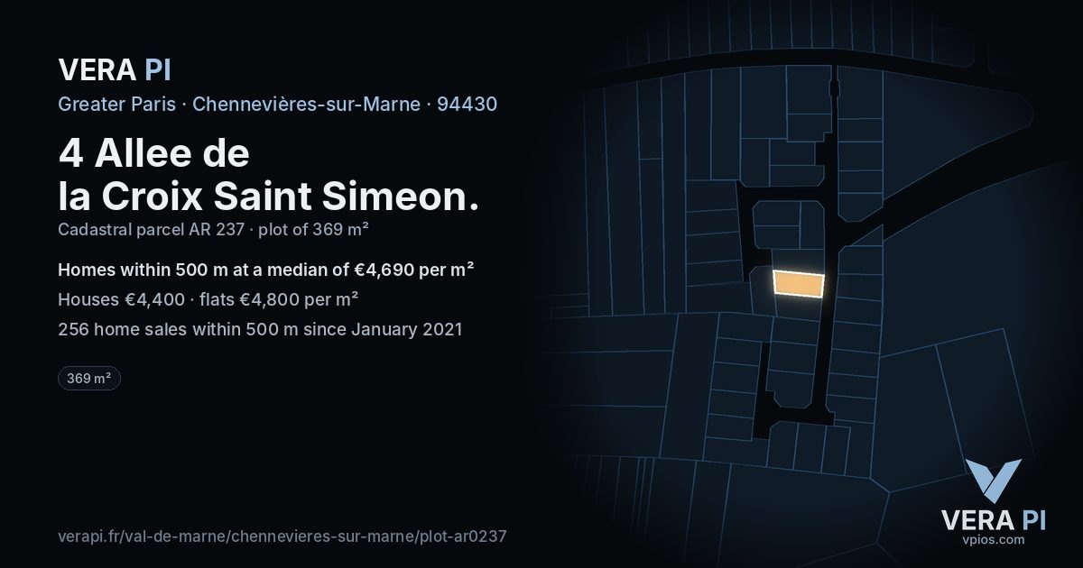 4 Allee de la Croix Saint Simeon, Chennevières-sur-Marne at night – the plot lit, the parcels around coloured by the prices near them