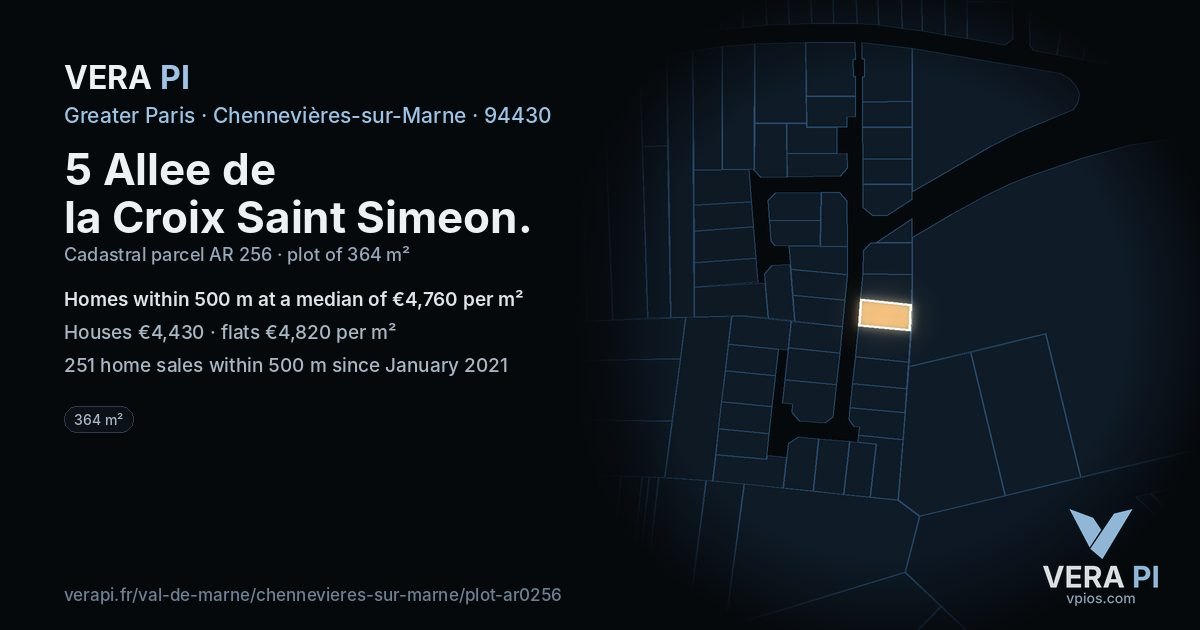 5 Allee de la Croix Saint Simeon, Chennevières-sur-Marne at night – the plot lit, the parcels around coloured by the prices near them