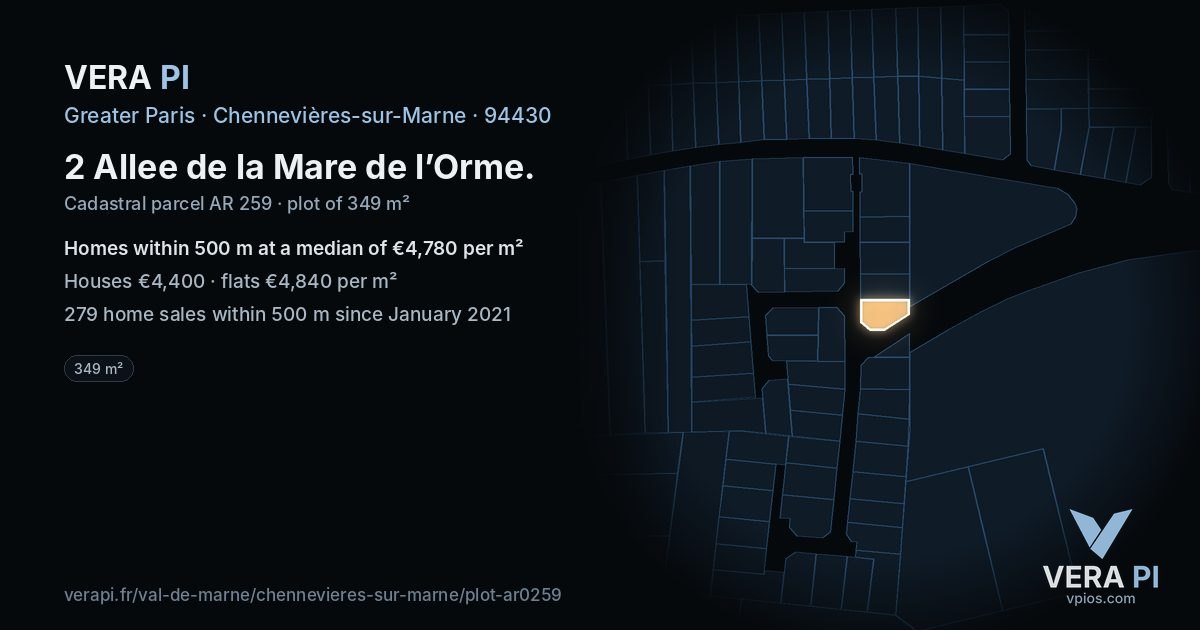 2 Allee de la Mare de l’Orme, Chennevières-sur-Marne at night – the plot lit, the parcels around coloured by the prices near them