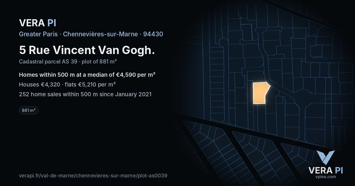 5 Rue Vincent Van Gogh, Chennevières-sur-Marne at night – the plot lit, the parcels around coloured by the prices near them