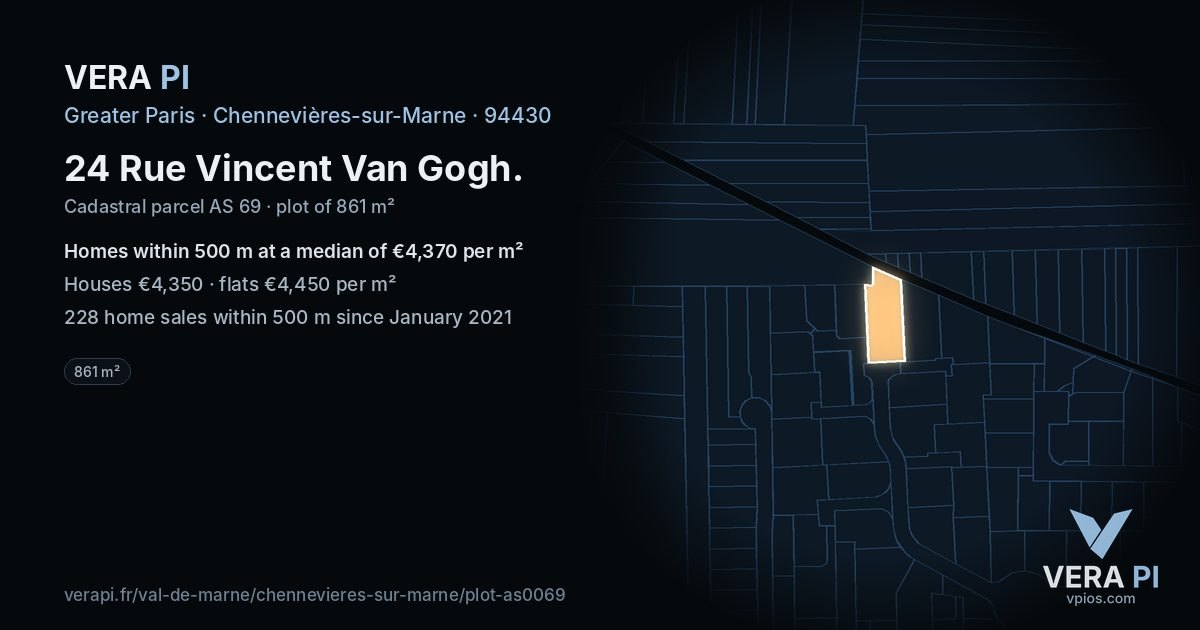 24 Rue Vincent Van Gogh, Chennevières-sur-Marne at night – the plot lit, the parcels around coloured by the prices near them