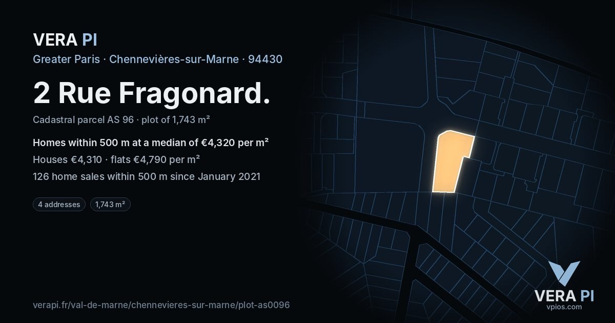 2 Rue Fragonard, Chennevières-sur-Marne at night – the plot lit, the parcels around coloured by the prices near them