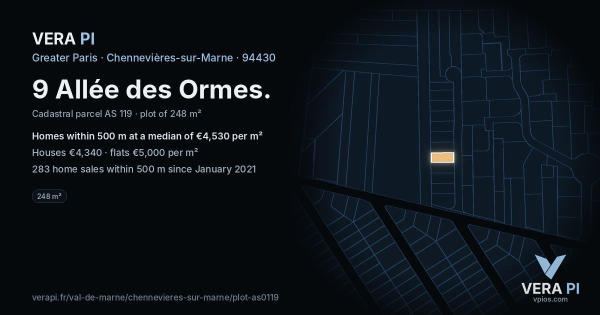 9 Allée des Ormes, Chennevières-sur-Marne at night – the plot lit, the parcels around coloured by the prices near them