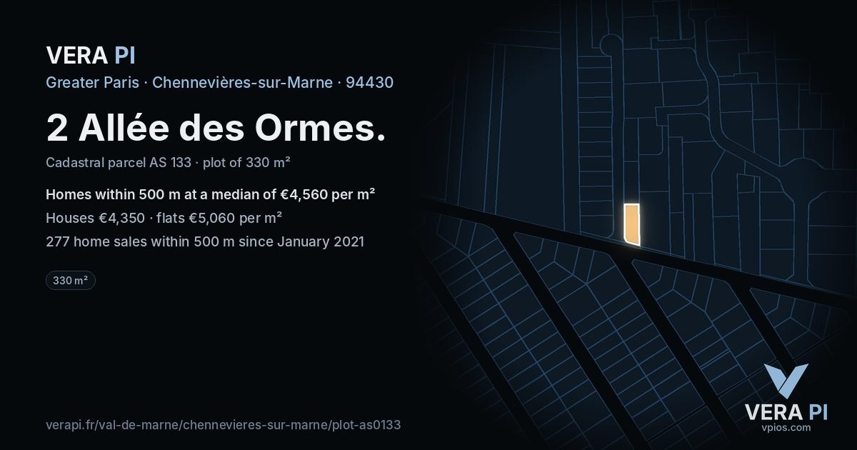 2 Allée des Ormes, Chennevières-sur-Marne at night – the plot lit, the parcels around coloured by the prices near them