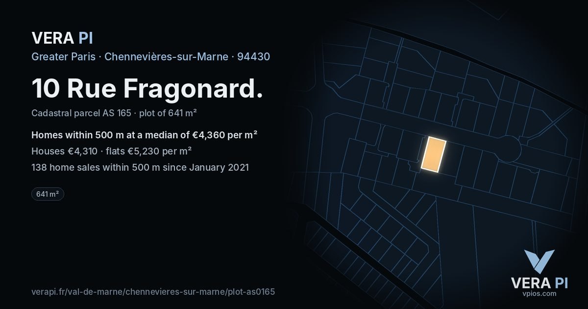 10 Rue Fragonard, Chennevières-sur-Marne at night – the plot lit, the parcels around coloured by the prices near them