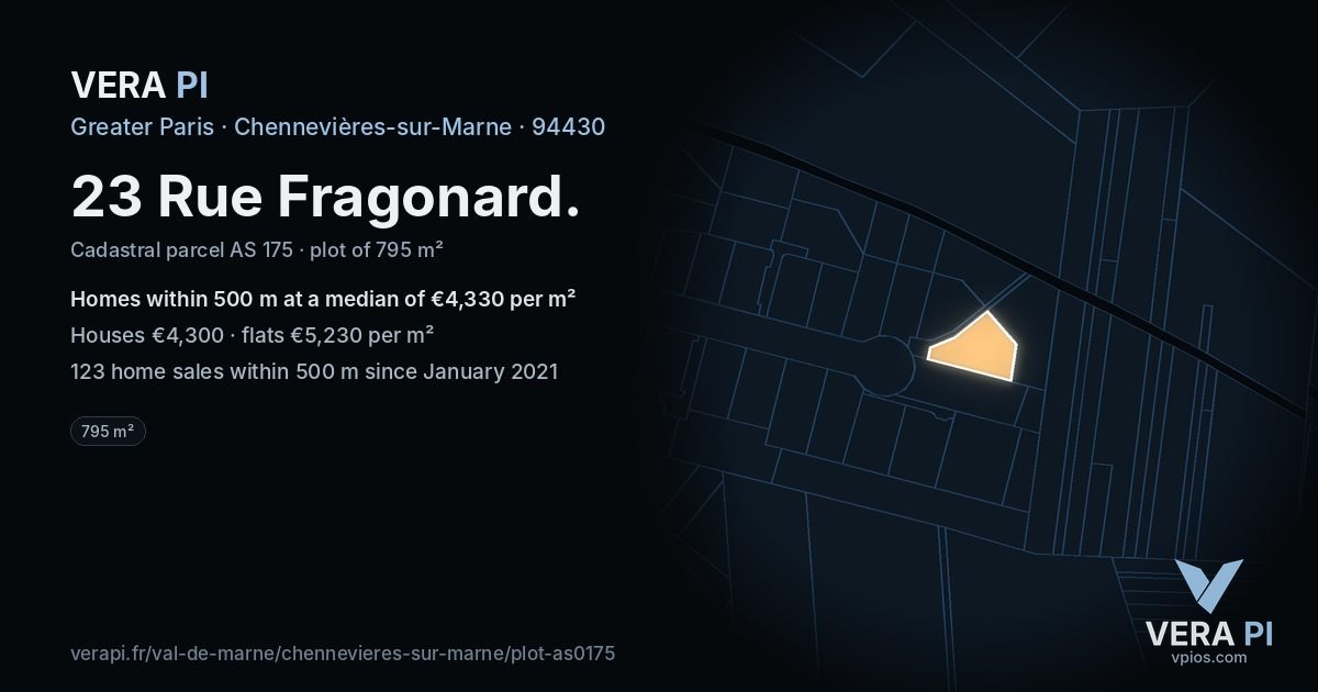 23 Rue Fragonard, Chennevières-sur-Marne at night – the plot lit, the parcels around coloured by the prices near them