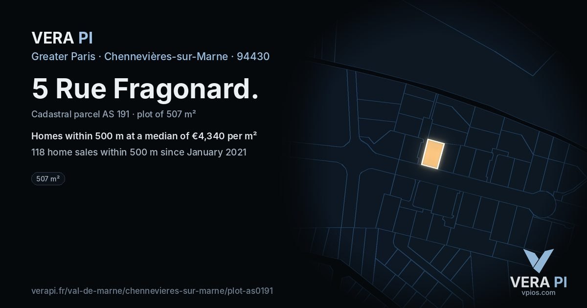 5 Rue Fragonard, Chennevières-sur-Marne at night – the plot lit, the parcels around coloured by the prices near them