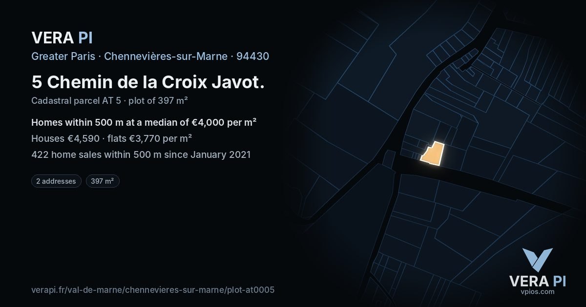 5 Chemin de la Croix Javot, Chennevières-sur-Marne at night – the plot lit, the parcels around coloured by the prices near them