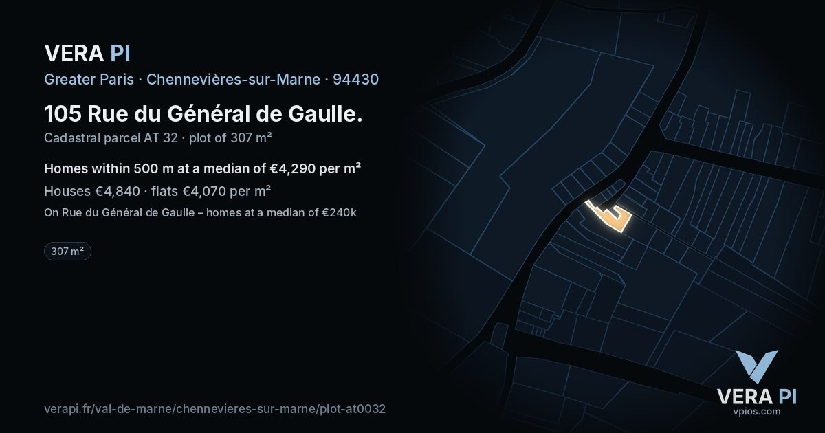 105 Rue du Général de Gaulle, Chennevières-sur-Marne at night – the plot lit, the parcels around coloured by the prices near them