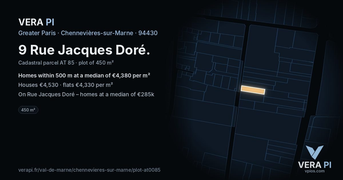 9 Rue Jacques Doré, Chennevières-sur-Marne at night – the plot lit, the parcels around coloured by the prices near them