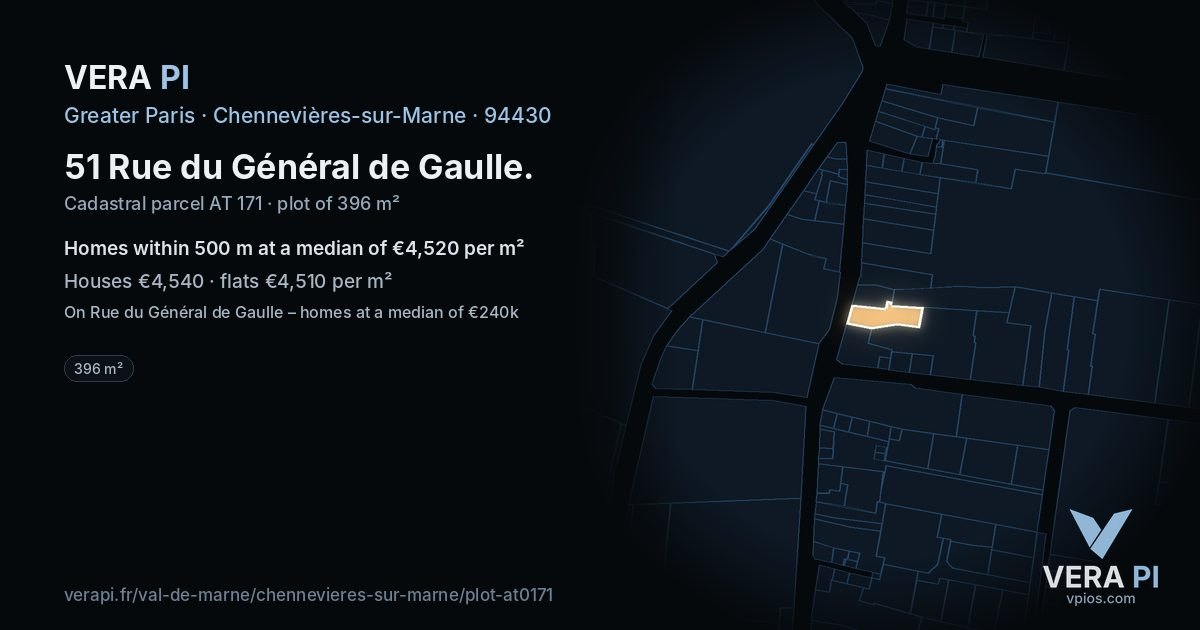 51 Rue du Général de Gaulle, Chennevières-sur-Marne at night – the plot lit, the parcels around coloured by the prices near them
