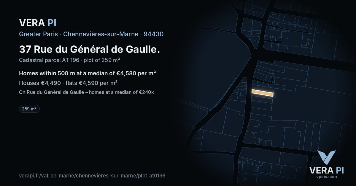 37 Rue du Général de Gaulle, Chennevières-sur-Marne at night – the plot lit, the parcels around coloured by the prices near them