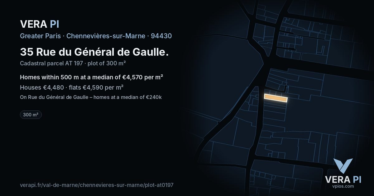 35 Rue du Général de Gaulle, Chennevières-sur-Marne at night – the plot lit, the parcels around coloured by the prices near them