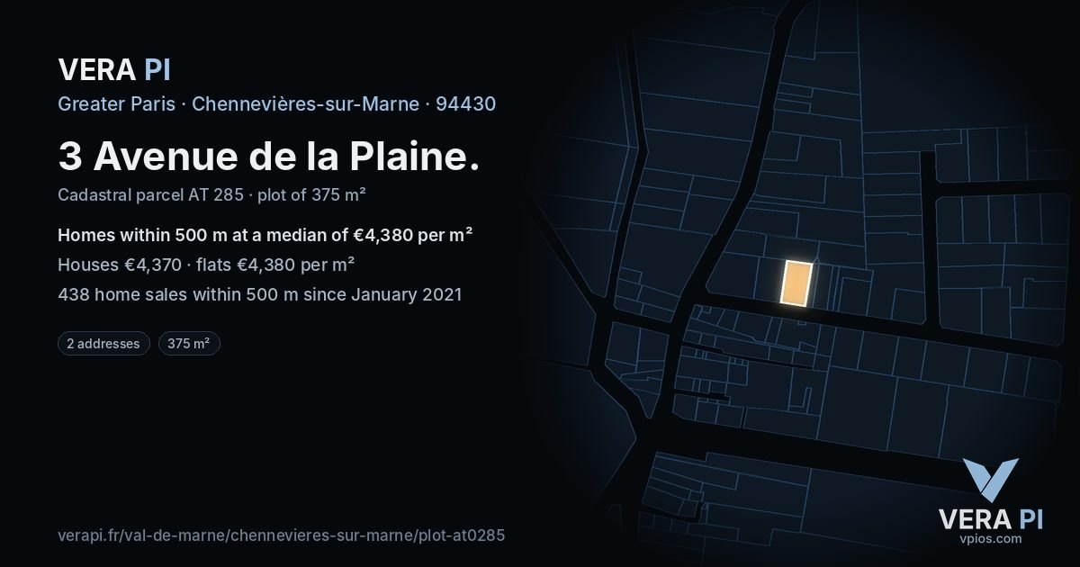 3 Avenue de la Plaine, Chennevières-sur-Marne at night – the plot lit, the parcels around coloured by the prices near them