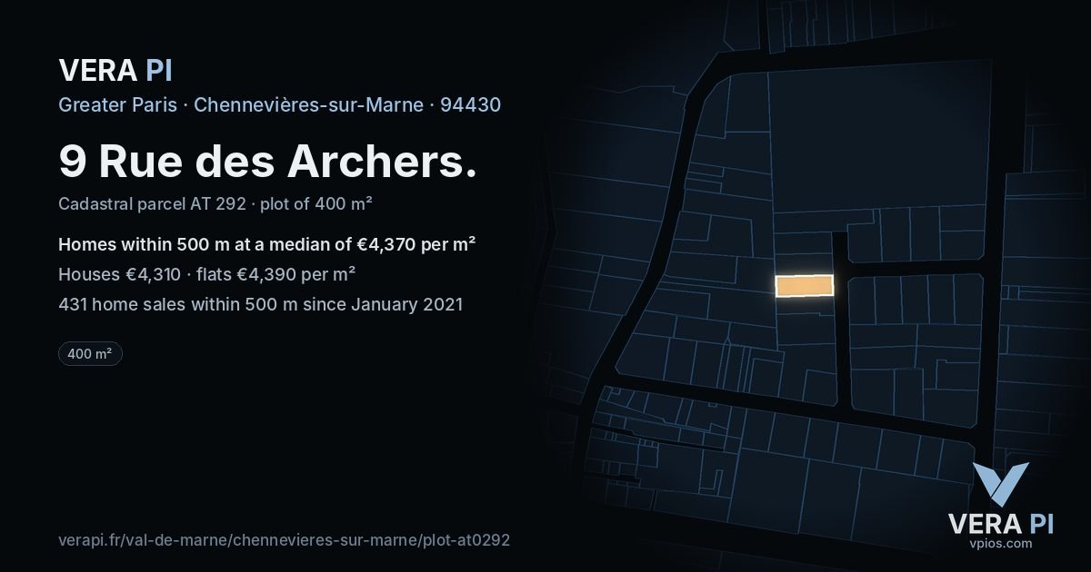 9 Rue des Archers, Chennevières-sur-Marne at night – the plot lit, the parcels around coloured by the prices near them