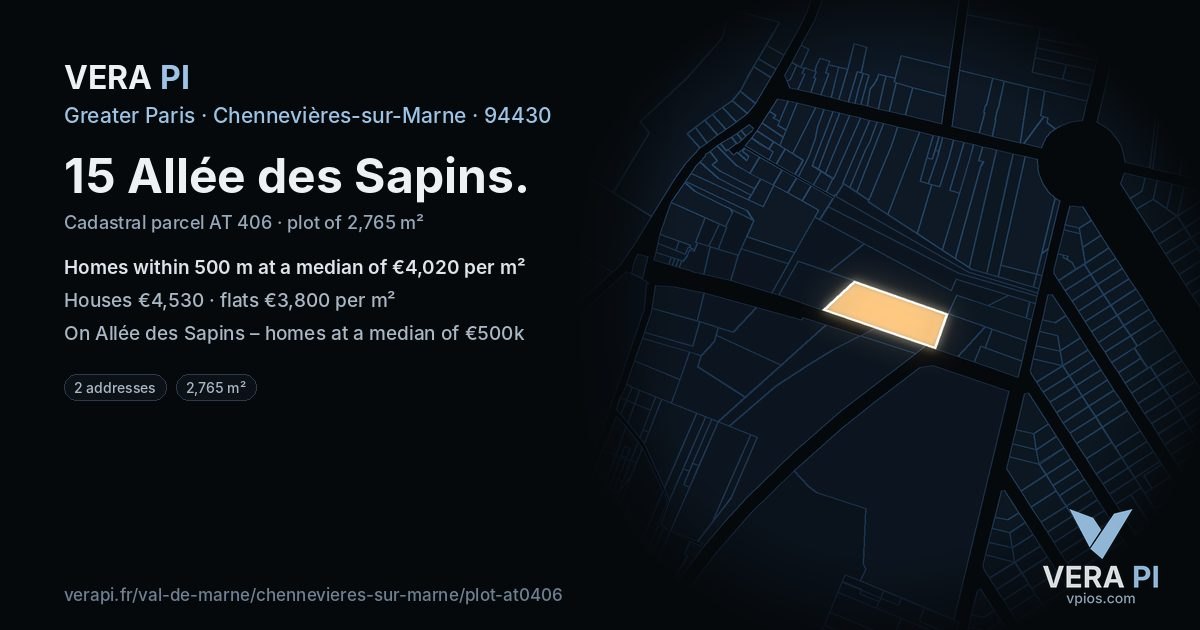 15 Allée des Sapins, Chennevières-sur-Marne at night – the plot lit, the parcels around coloured by the prices near them