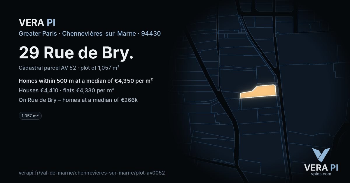 29 Rue de Bry, Chennevières-sur-Marne at night – the plot lit, the parcels around coloured by the prices near them