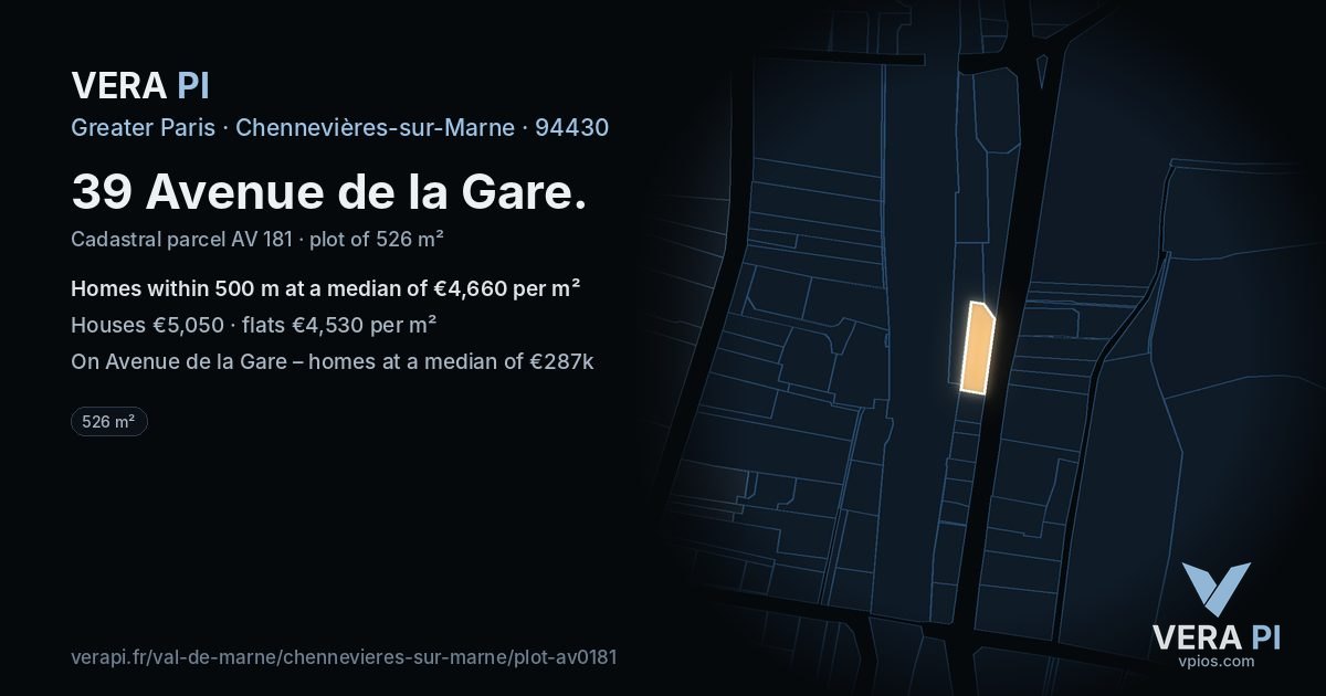 39 Avenue de la Gare, Chennevières-sur-Marne at night – the plot lit, the parcels around coloured by the prices near them