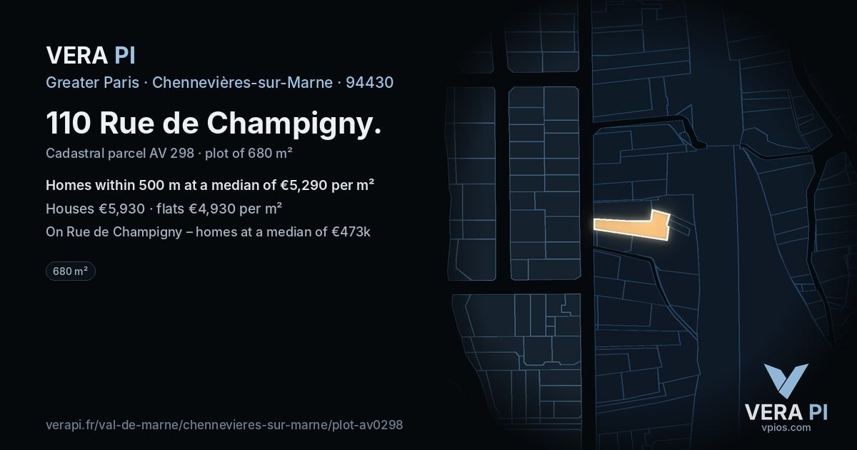 110 Rue de Champigny, Chennevières-sur-Marne at night – the plot lit, the parcels around coloured by the prices near them