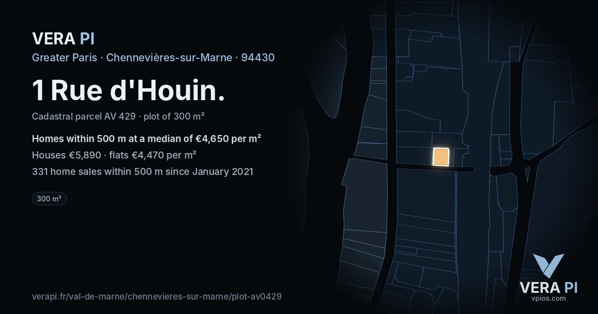 1 Rue d'Houin, Chennevières-sur-Marne at night – the plot lit, the parcels around coloured by the prices near them