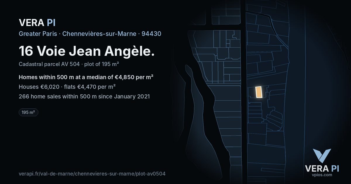 16 Voie Jean Angèle, Chennevières-sur-Marne at night – the plot lit, the parcels around coloured by the prices near them