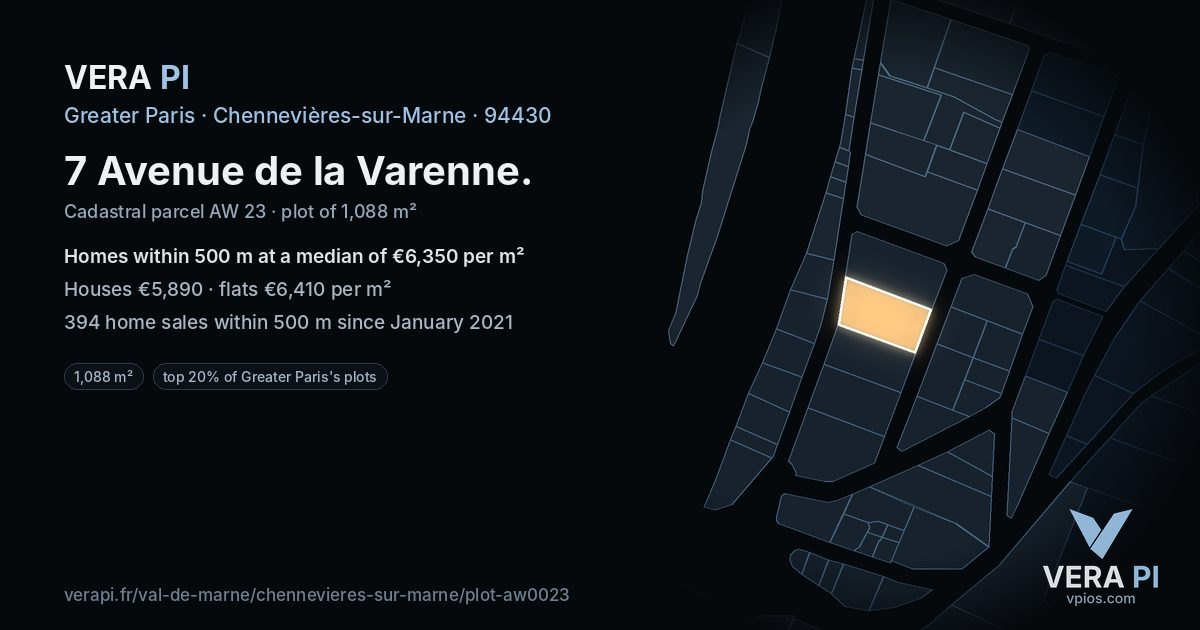 7 Avenue de la Varenne, Chennevières-sur-Marne at night – the plot lit, the parcels around coloured by the prices near them