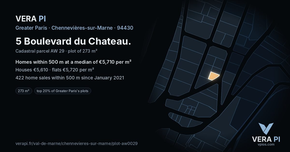 5 Boulevard du Chateau, Chennevières-sur-Marne at night – the plot lit, the parcels around coloured by the prices near them