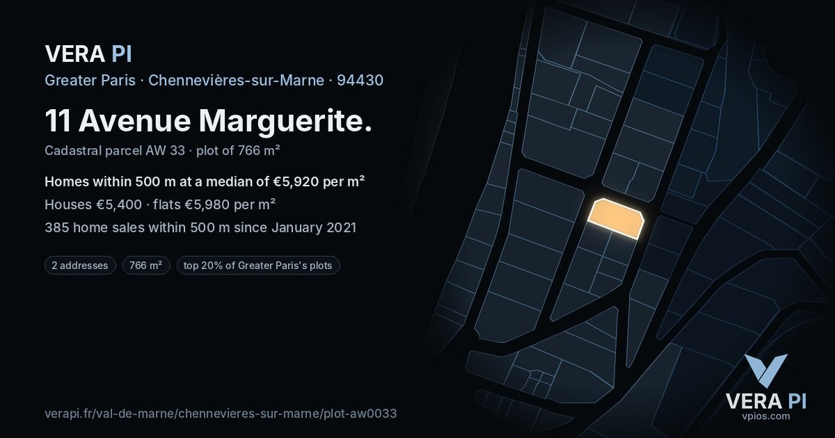 11 Avenue Marguerite, Chennevières-sur-Marne at night – the plot lit, the parcels around coloured by the prices near them