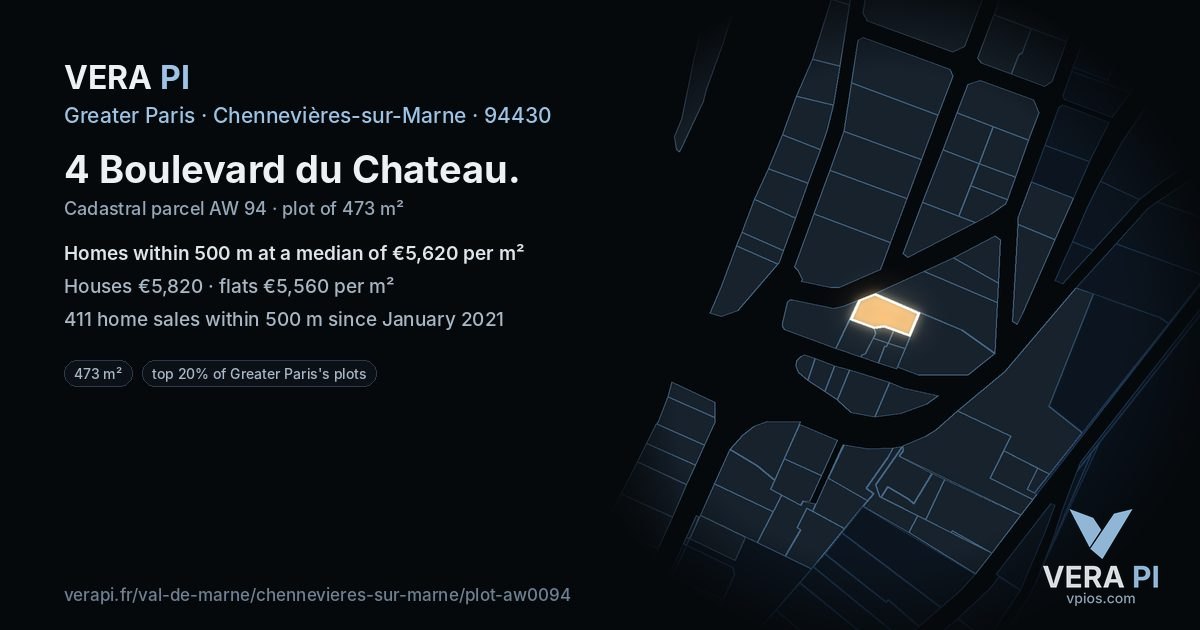 4 Boulevard du Chateau, Chennevières-sur-Marne at night – the plot lit, the parcels around coloured by the prices near them