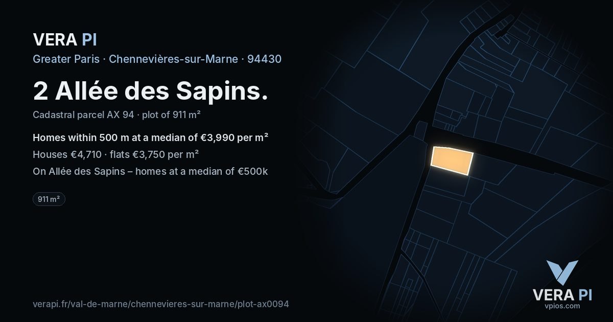 2 Allée des Sapins, Chennevières-sur-Marne at night – the plot lit, the parcels around coloured by the prices near them