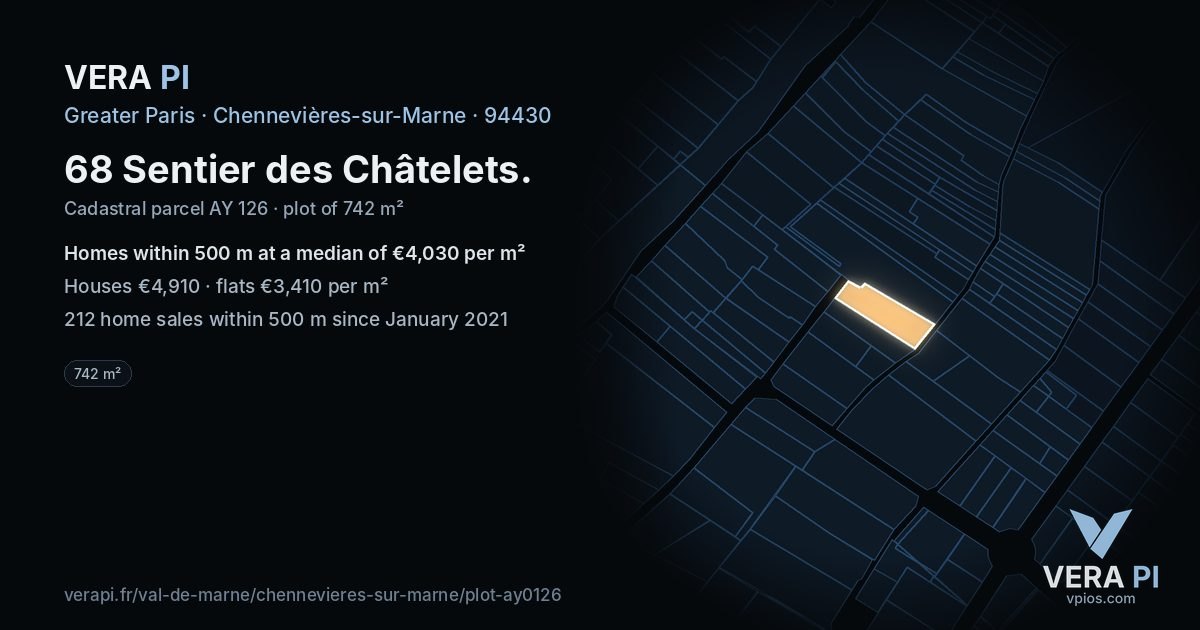 68 Sentier des Châtelets, Chennevières-sur-Marne at night – the plot lit, the parcels around coloured by the prices near them