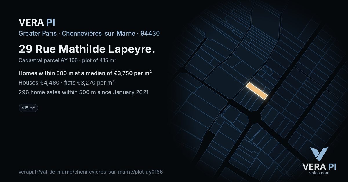 29 Rue Mathilde Lapeyre, Chennevières-sur-Marne at night – the plot lit, the parcels around coloured by the prices near them